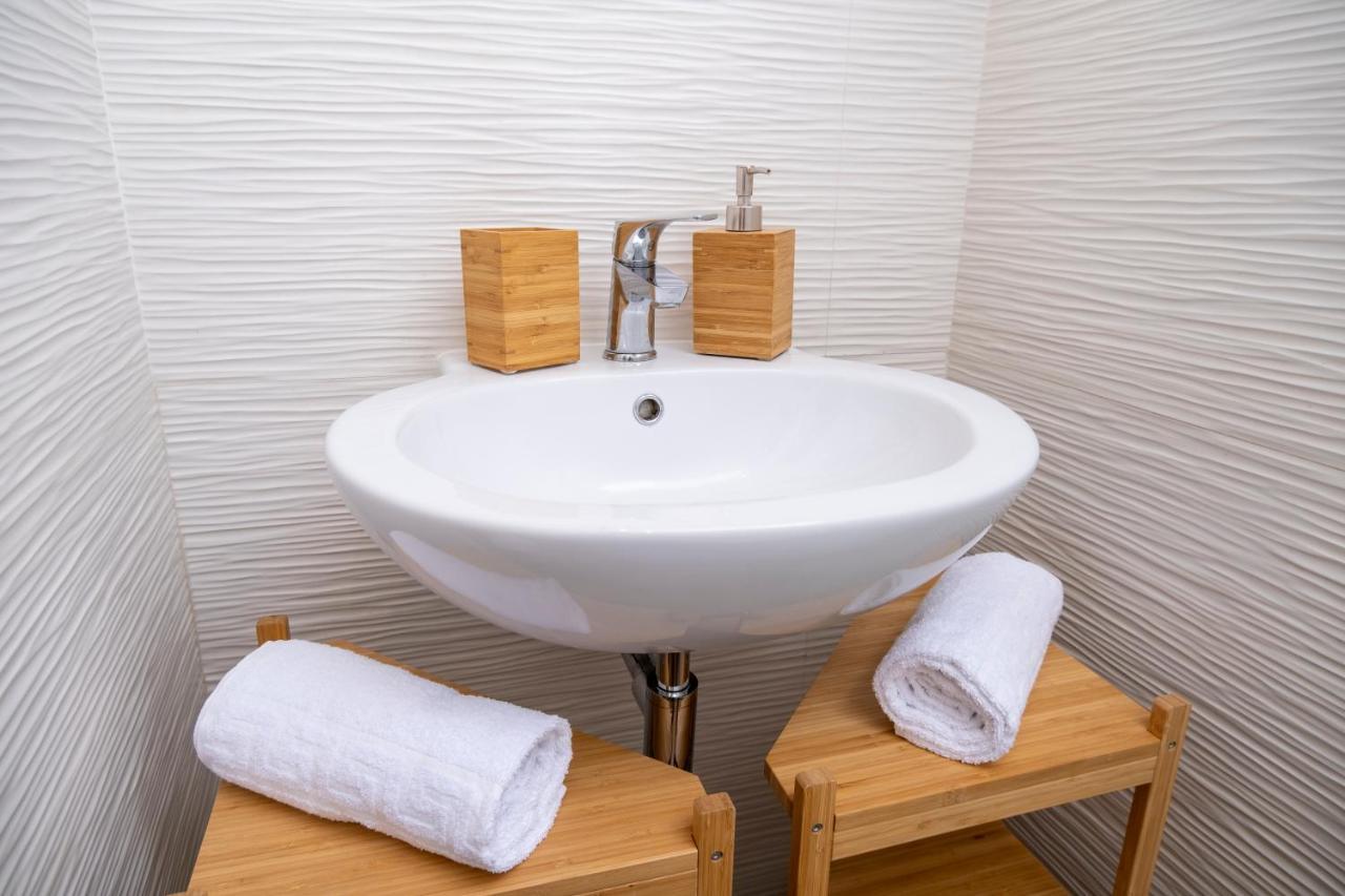 Dimora Jolanda Hotel Conversano Ngoại thất bức ảnh